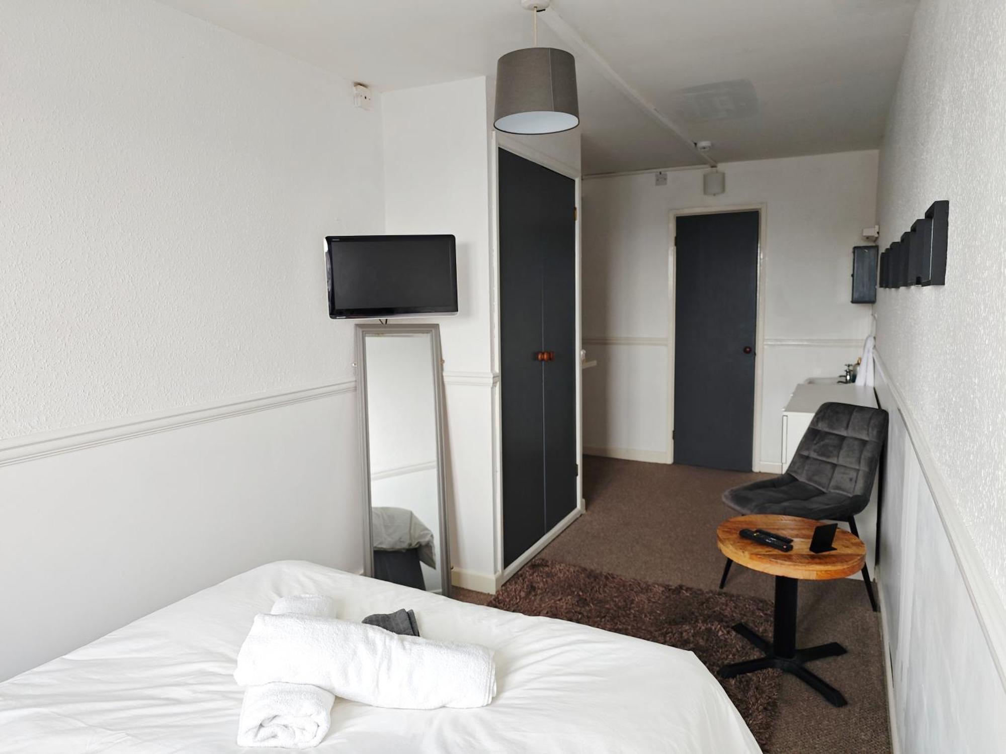Styles & White Stays - Central Newquay Newquay  Exterior photo